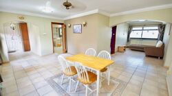 Blk 736 Tampines Green Vale (Tampines), HDB 5 Rooms #557240101